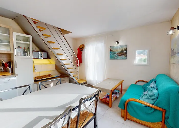 La Bleu 300 M De La * 布雷蒂诺斯梅尔